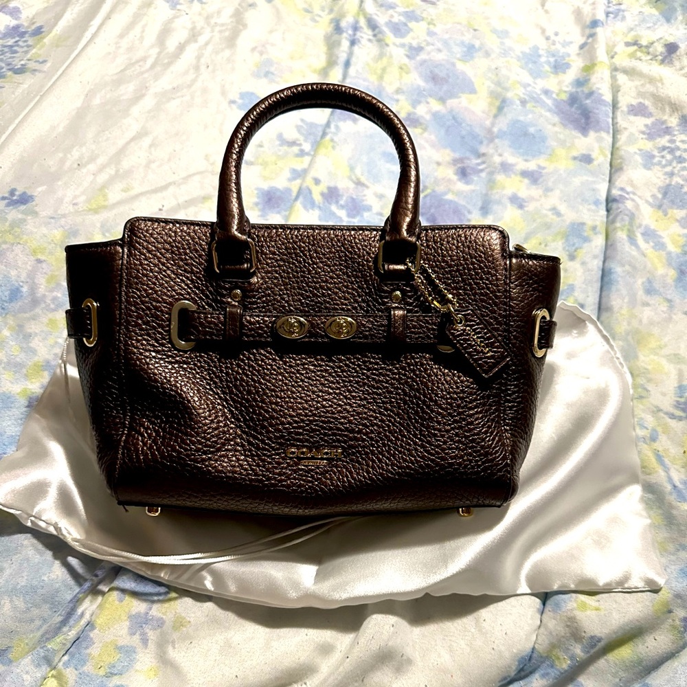 Coach Mini Blake crossbody brown/ burgundy metallic pebbled leather